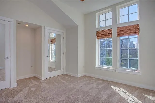 219 Cahill Park Dr — Photo 5