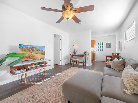 5th image of 1508 1/2 Elm Dr