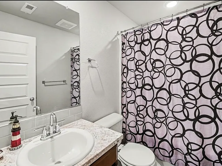 3208 Sandy Harbor Dr — Photo 8