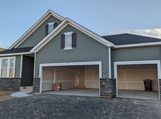 8243 62nd St, Cottage Grove, MN 55016