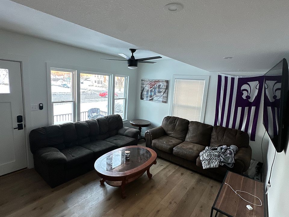 1st image of 905 Bluemont Ave APT A