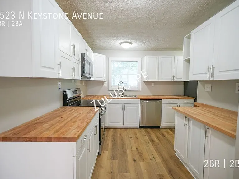 3523 N Keystone Ave — Photo 6
