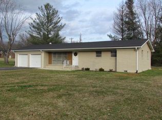 1205 Mitchell Ave, Cookeville, TN 38501