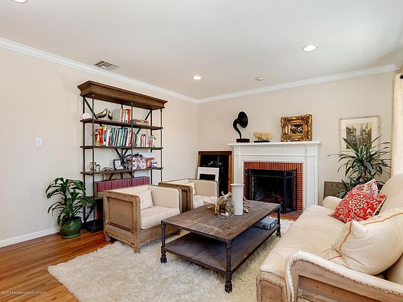 4th image of 3235 Las Lunas St