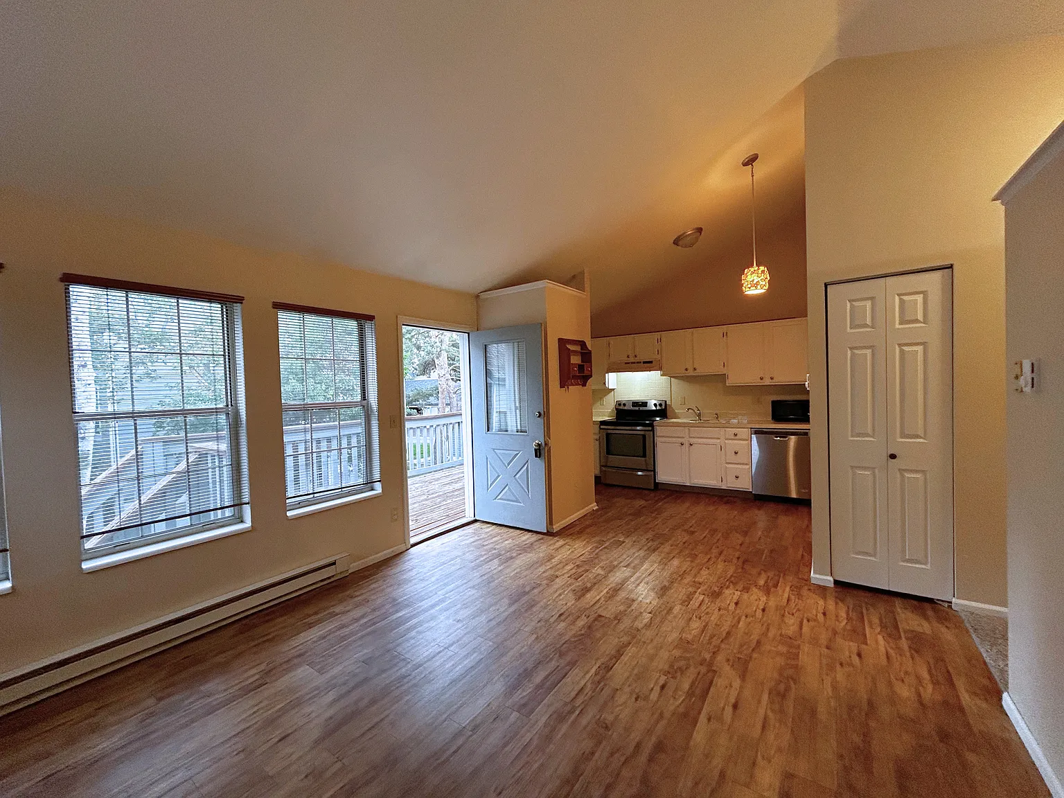 1 bed, 505 sqft, $1,400 — Photo 4