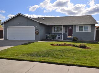 834 NW Negus Ln, Redmond, OR 97756