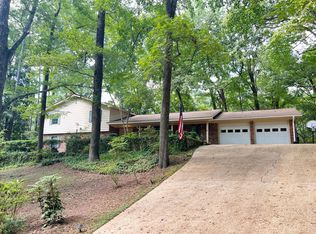 1608 Thrush Hollow Rd, Tupelo, MS 38804