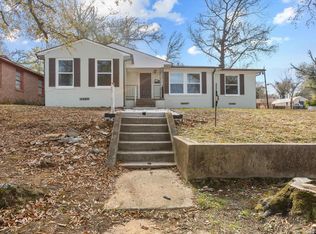 1330 Graham Dr, Tyler, TX 75701