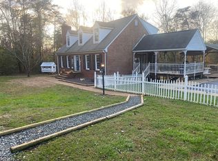 590 Oak Grove Dr, Madison Heights, VA 24572
