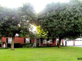 825 Low Dutch Rd, Gettysburg, PA 17325