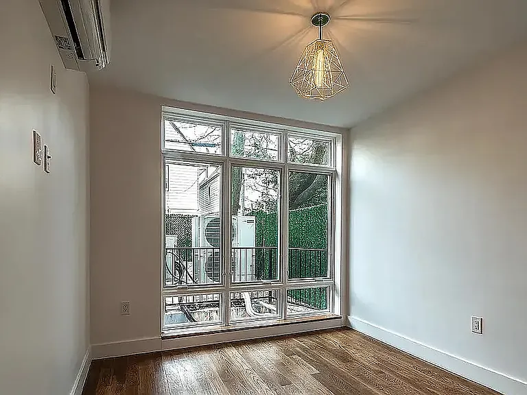 1516 New York Ave #1B — Photo 2