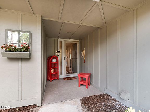 5th image of 366 Gleneagles Dr