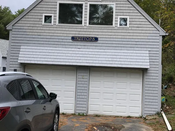 5 Tree Tops Ln, Orrs Island, ME 04066