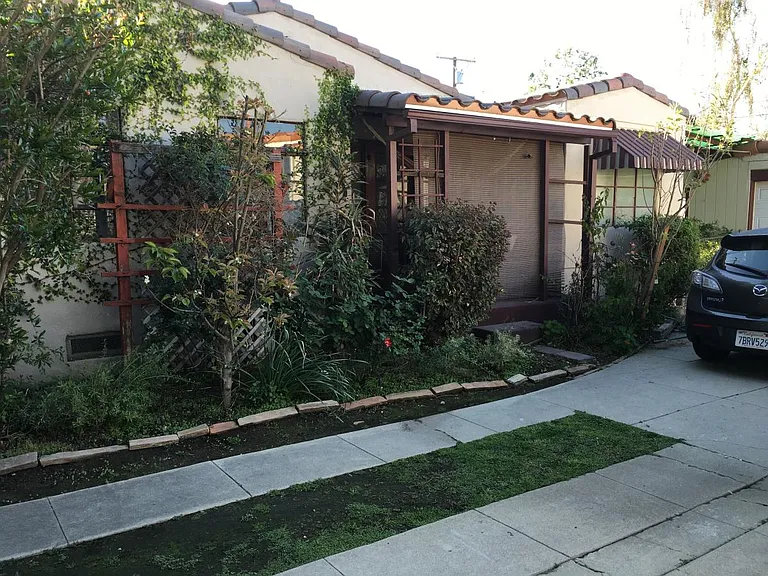 360 Adams Ave — Photo 14
