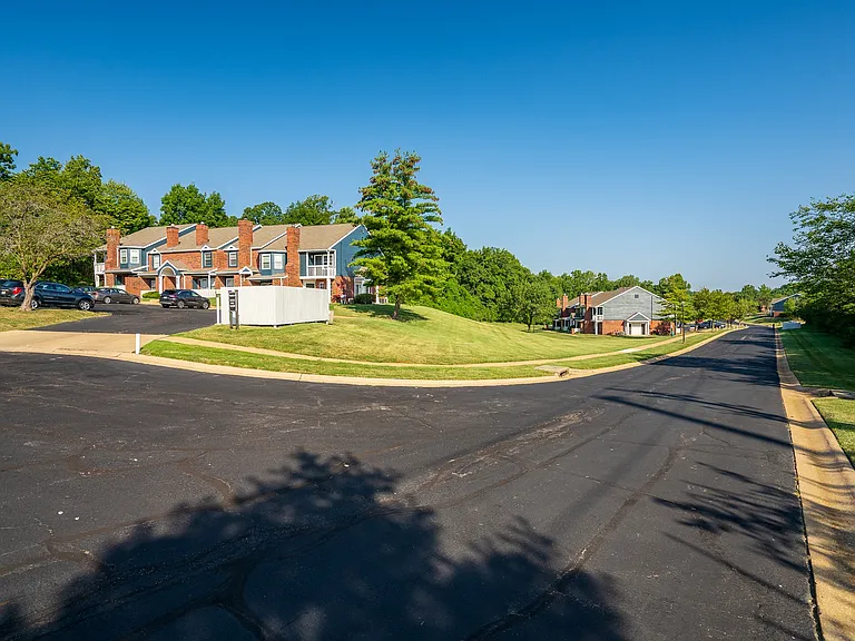 Willowbend — Photo 34
