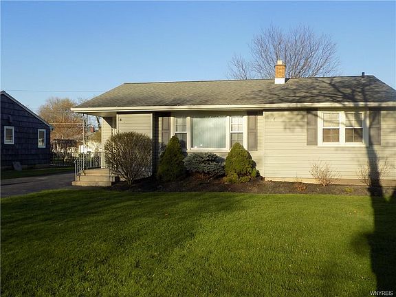2nd image of 155 S Meadow Dr