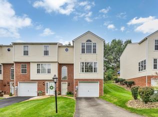 310 Links Ct, Delmont, PA 15626