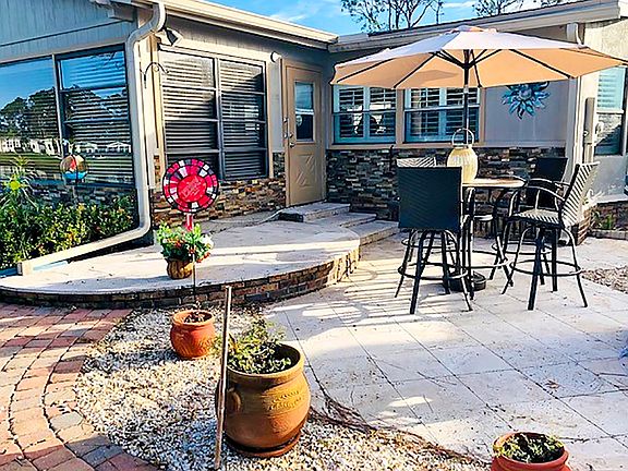 5th image of 3914 Santa Clara Ln #3914