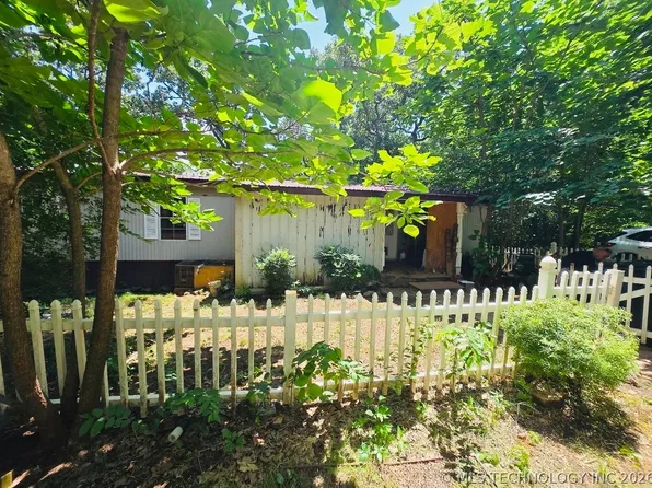 28318 S 552nd Rd, Park Hill, OK 74451