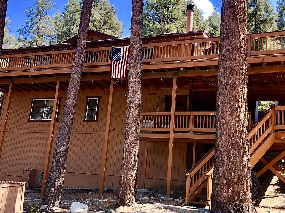 2120 Cypress Way