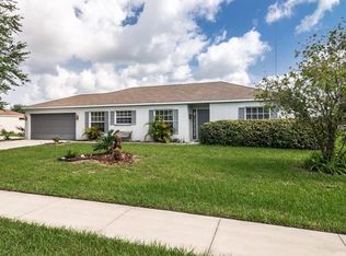12005 Colonial Estates Ln, Riverview, FL 33579