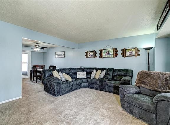4th image of 808 S 9th St