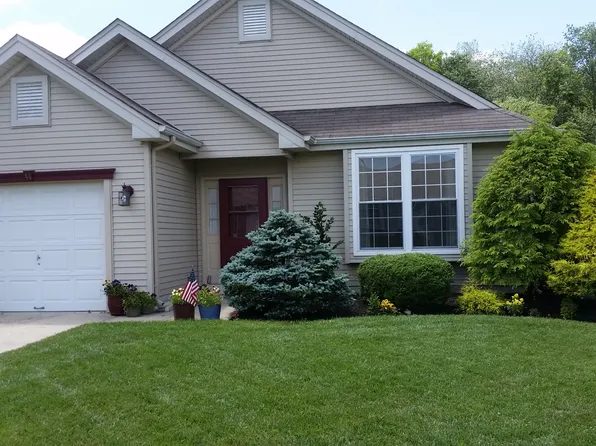 44 Mayfair Rd, Southampton, NJ 08088