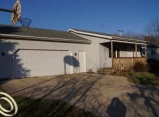 4780 Apache Trl, Columbiaville, MI