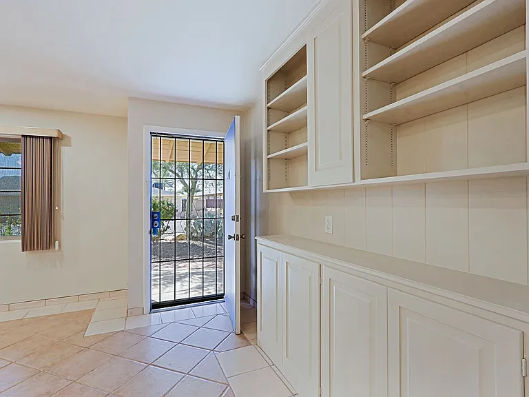 6203 N 12th Pl — Photo 39
