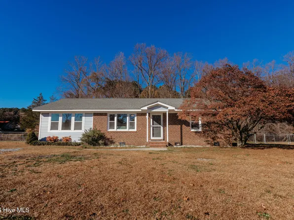 112 Fox Drive, Dudley, NC 28333