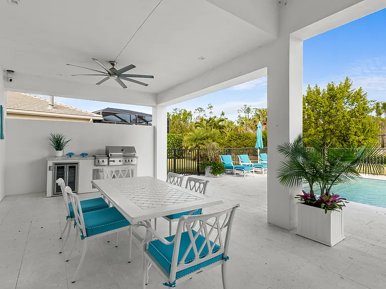 8955 Redonda Dr — Photo 61
