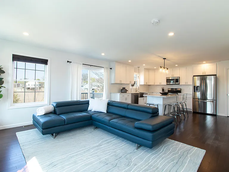17 Maddox Ave — Photo 4