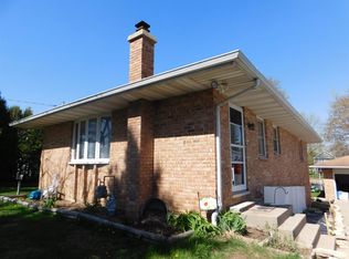 11318 N Biscayne Ln, Cromwell, IN 46732