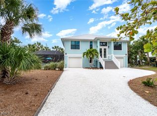 545 Rabbit Rd, Sanibel, FL 33957