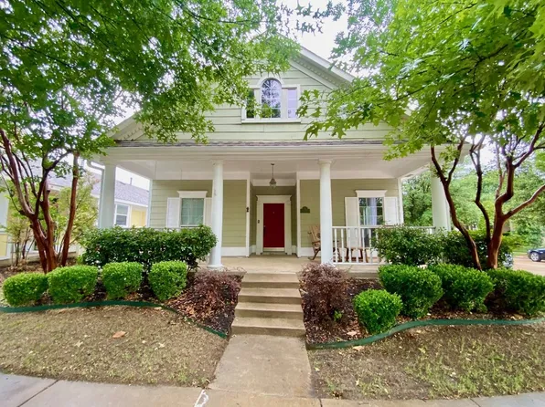 1900 Mimosa Ct, Aubrey, TX 76227