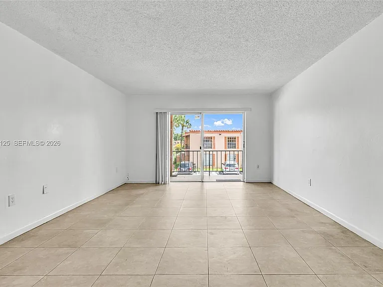 7201 Miami Lakes Dr #B14 — Photo 16