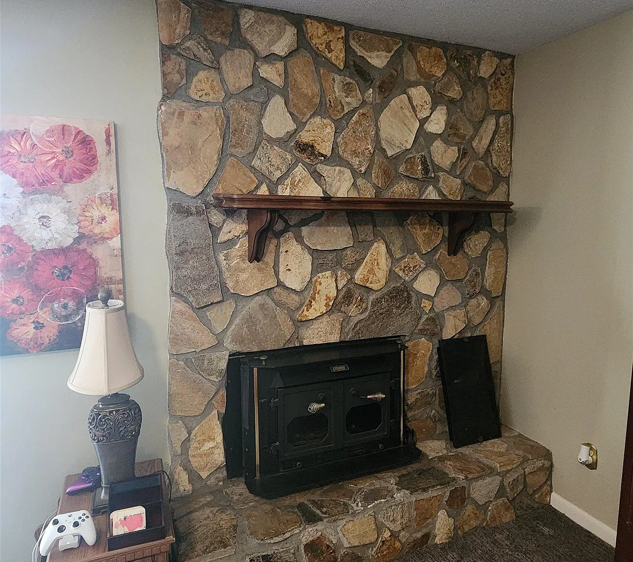 3 bed, 2.0 bath, 1581 sqft, $1,695 — Photo 4