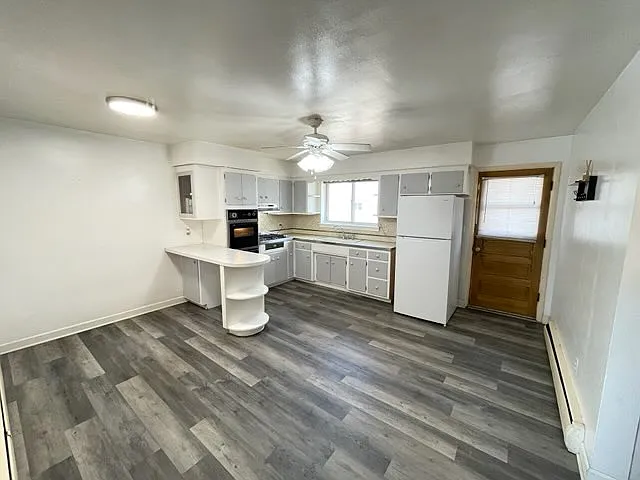 9437 Burlington Ave #3 — Photo 4