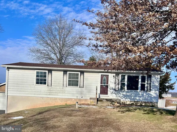 1002 Creek Rd, Manheim, PA 17545