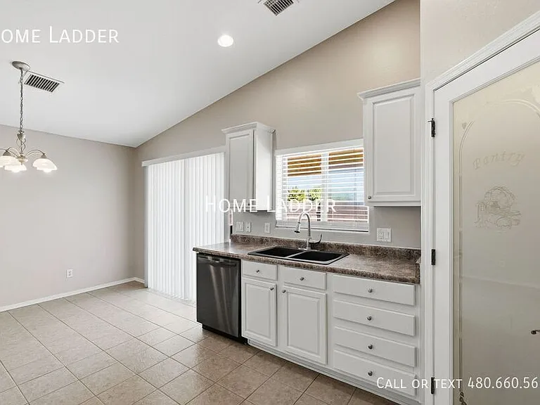 1220 W Prior Ave — Photo 12