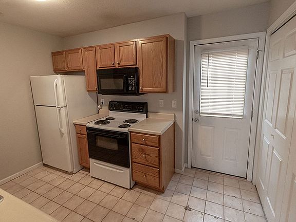2nd image of 1323-1325 Godas Dr #1323