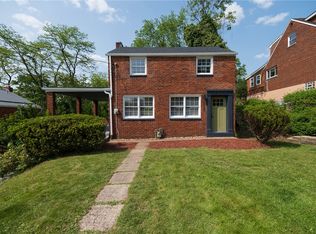 110 Briarwood Dr, Pittsburgh, PA 15235