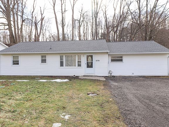 3rd image of 2778 Lucas Perrysville Rd