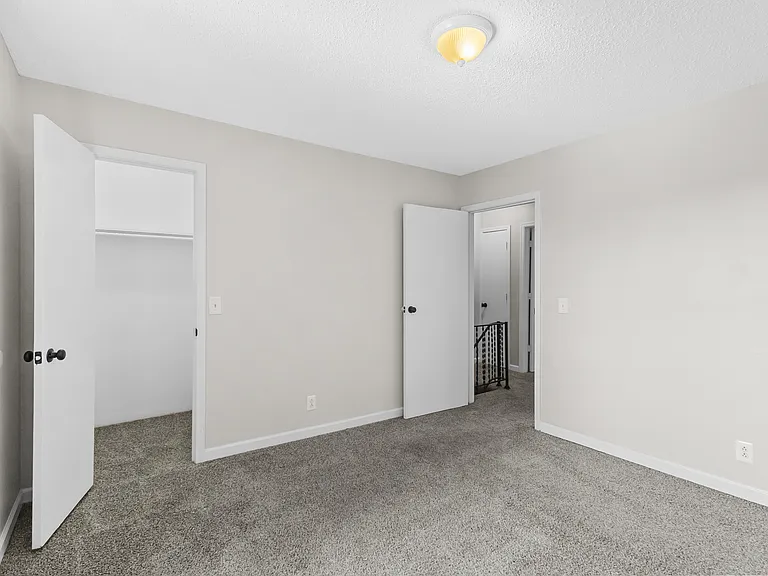 411 Williams Ave #D — Photo 18