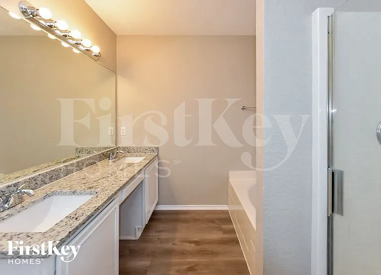 1519 Cedarcrest Cir — Photo 9