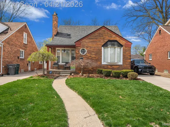 611 Highview St, Dearborn, MI 48128