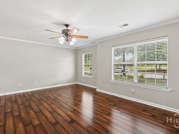 4th image of 50 Bushwood Drive