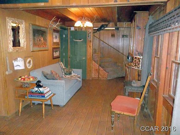 3rd image of 1186 Ponderosa Way