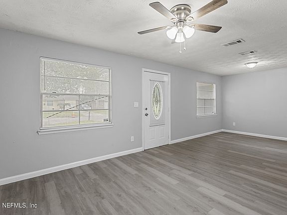 5th image of 5985 MARTIN LUTHER KING Drive