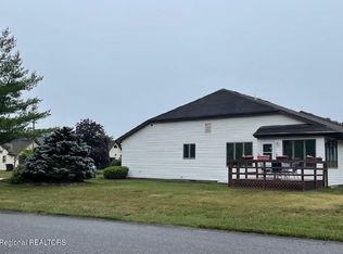 16 Elm Rd #9, Manahawkin, NJ 08050